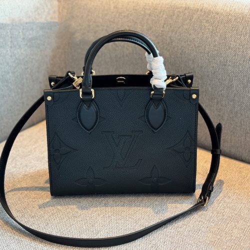 Louis Vuitton M45653 Onthego PM photo review