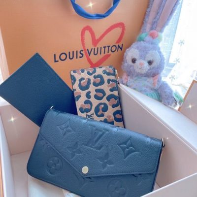 Louis Vuitton M80679 Pochette F'licie photo review